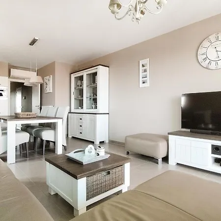 Residentie Crystal Apartment Ostend
