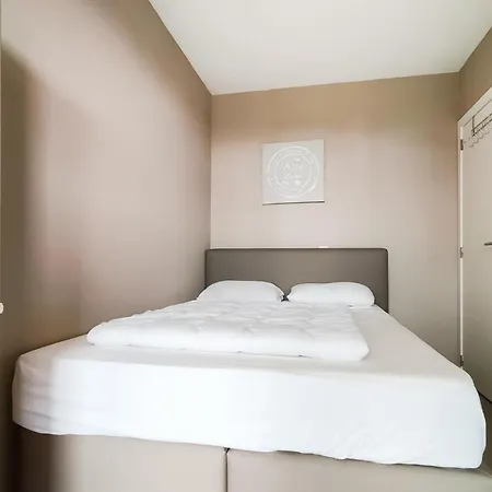 Apartamento Residentie Crystal *